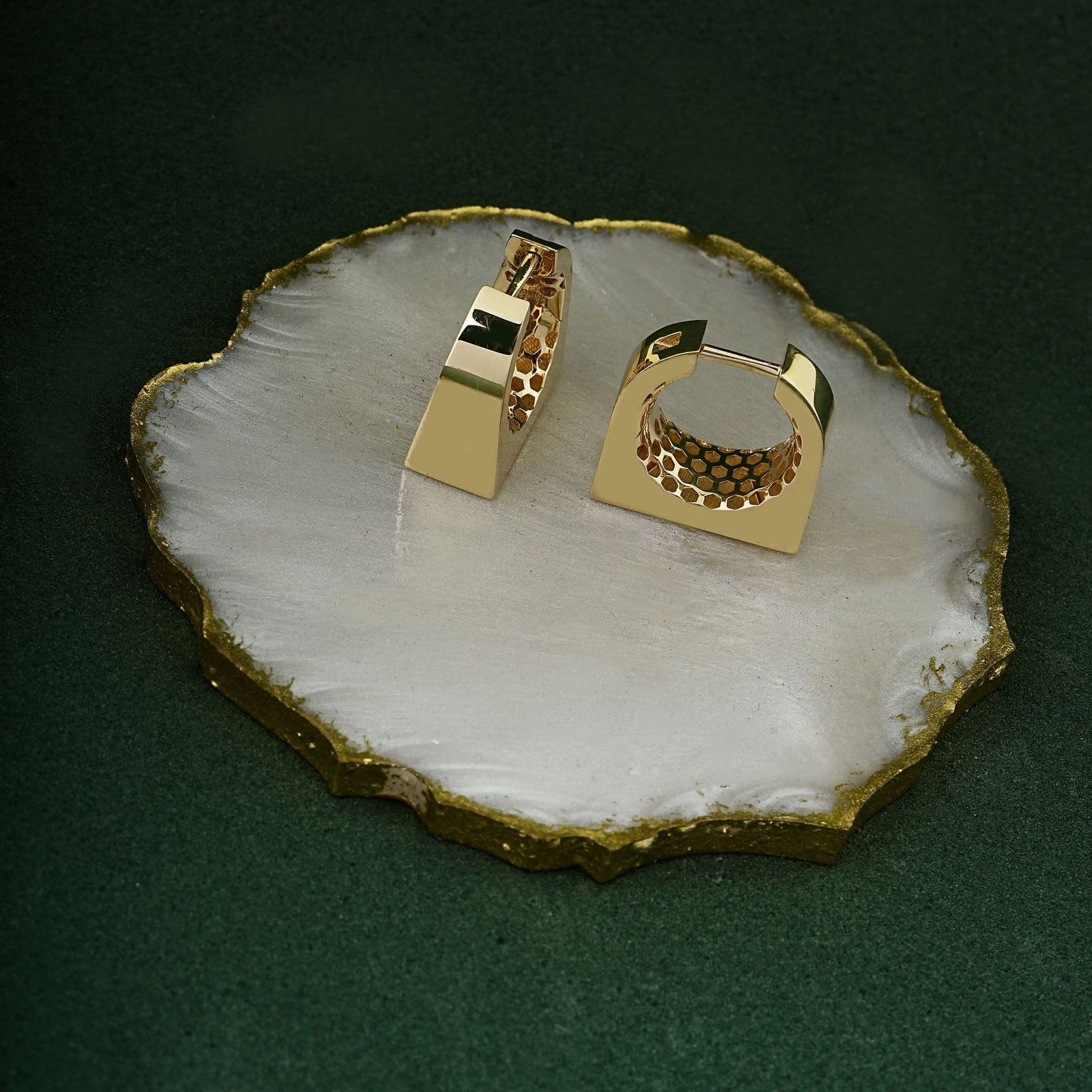 Square Quadro gold hoops