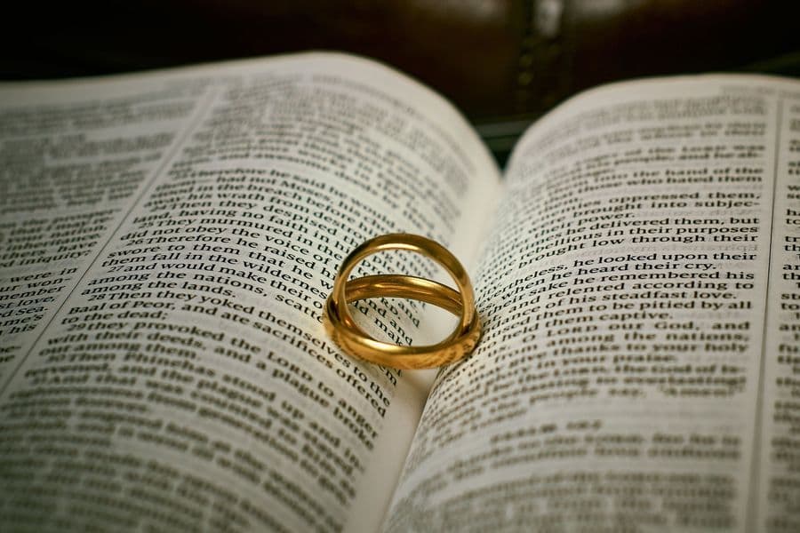 Wedding rings Classic 02