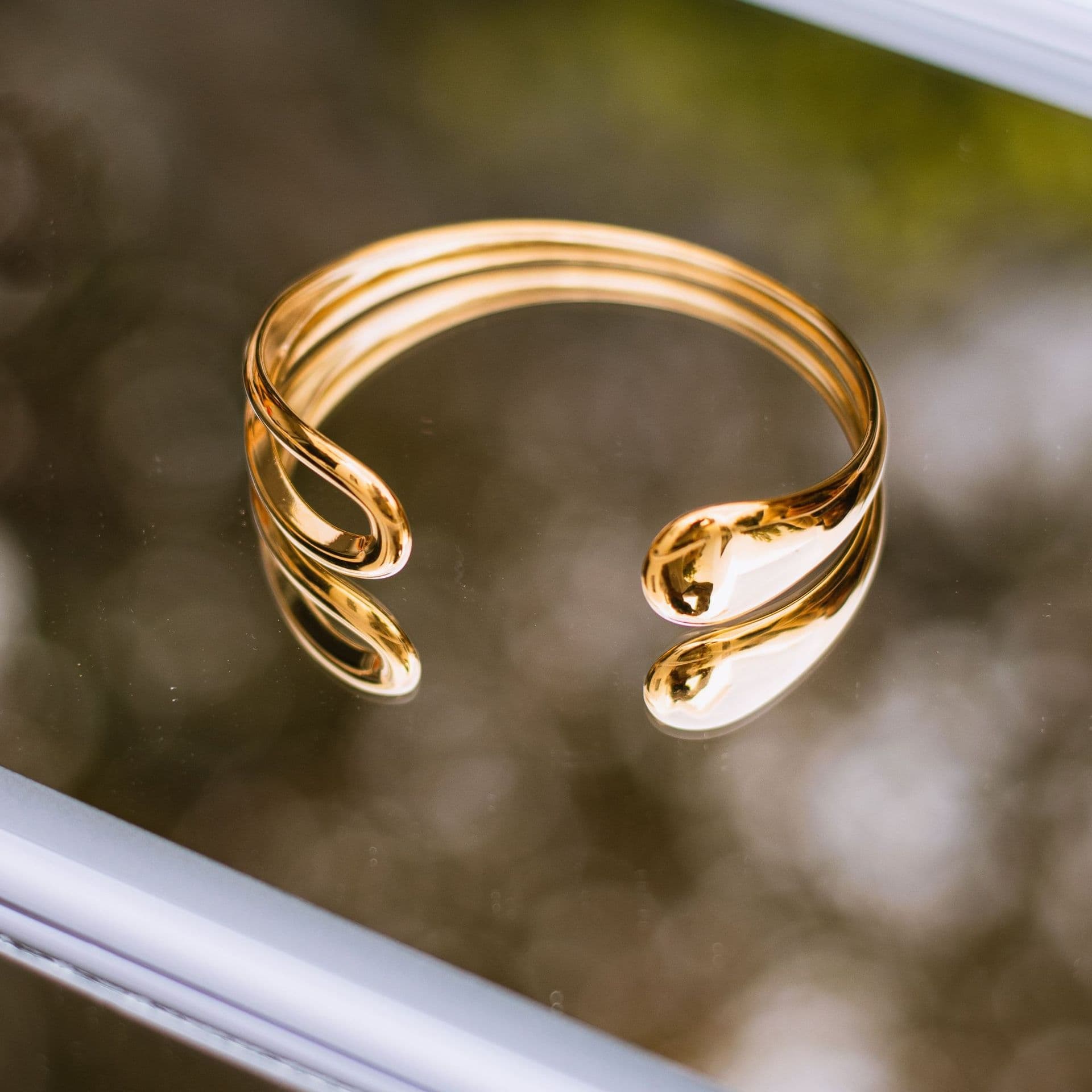 Open Wave gold cuff